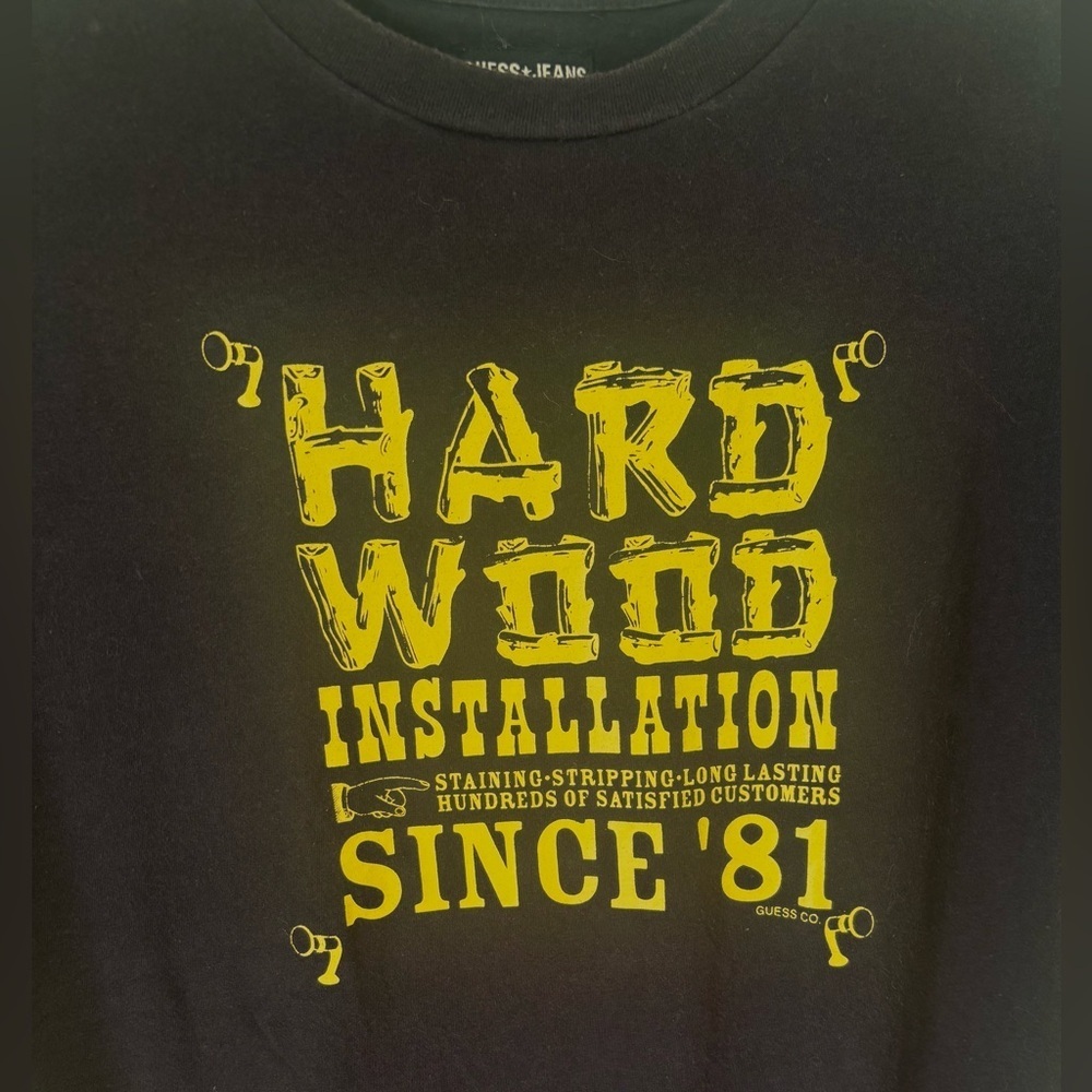 Vintage Guess Jeans “Hard Wood Installation,” Black & Yellow T Shirt Size: XL - Picture 3 of 5